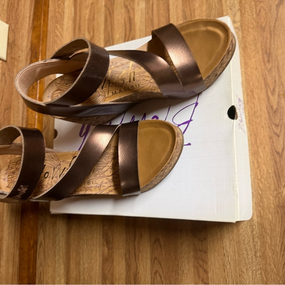 Blowfish Metallic Brown Sandals